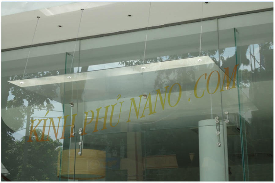 MÁi che bằng kính