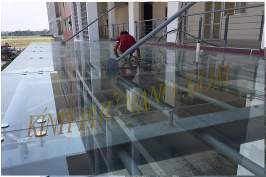 Thi công mái che kính, mái che kính