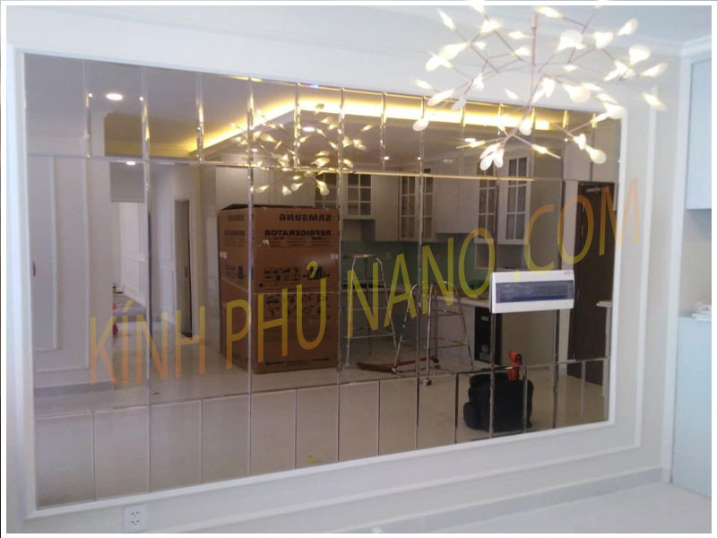 Gương vuông ghép trang trí