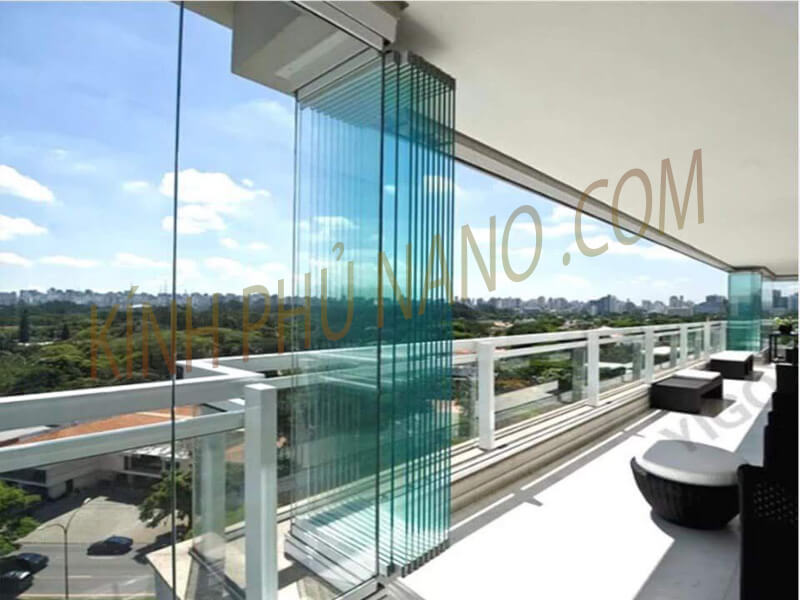 Cửa kính đẩy ngang xếp gọn