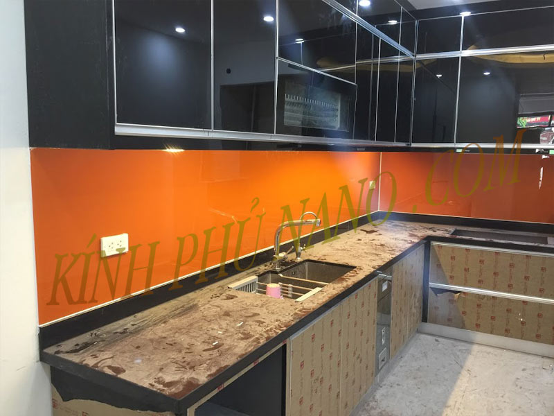 Bảng báo giá kính sơn màu ốp bếp tại Hà Nội mới nhất - Kính phủ nano - Gương trang trí mài cạnh Nhật Hằng
