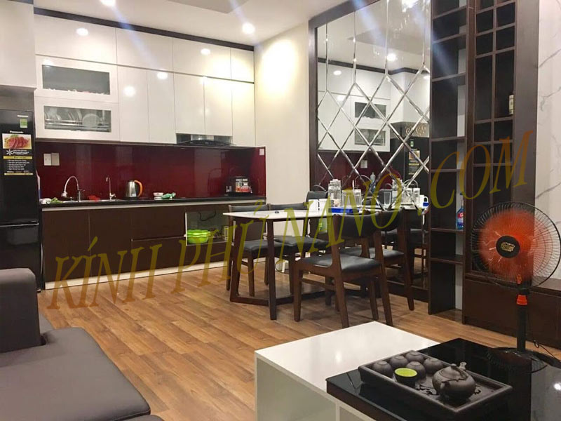 Bảng báo giá kính sơn màu ốp bếp tại Hà Nội mới nhất - Kính phủ nano - Gương trang trí mài cạnh Nhật Hằng