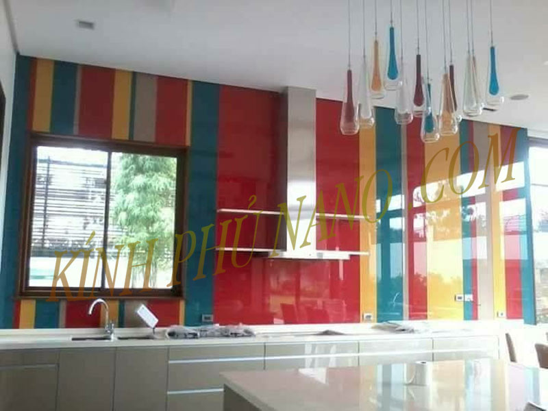 Bảng báo giá kính sơn màu ốp bếp tại Hà Nội mới nhất - Kính phủ nano - Gương trang trí mài cạnh Nhật Hằng