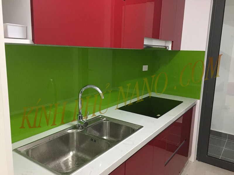 Bảng báo giá kính sơn màu ốp bếp tại Hà Nội mới nhất - Kính phủ nano - Gương trang trí mài cạnh Nhật Hằng
