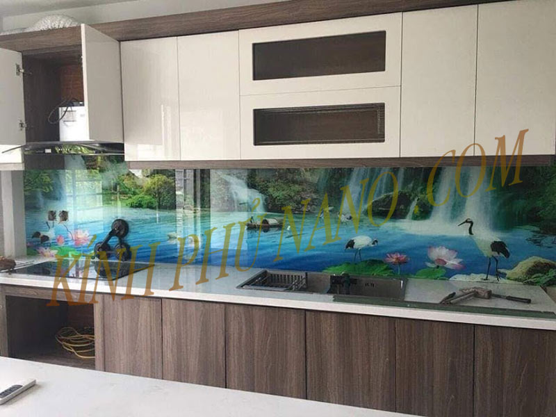 Bảng báo giá kính sơn màu ốp bếp tại Hà Nội mới nhất - Kính phủ nano - Gương trang trí mài cạnh Nhật Hằng