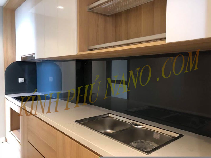Bảng báo giá kính sơn màu ốp bếp tại Hà Nội mới nhất - Kính phủ nano - Gương trang trí mài cạnh Nhật Hằng