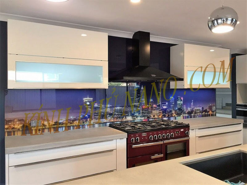Bảng báo giá kính sơn màu ốp bếp tại Hà Nội mới nhất - Kính phủ nano - Gương trang trí mài cạnh Nhật Hằng
