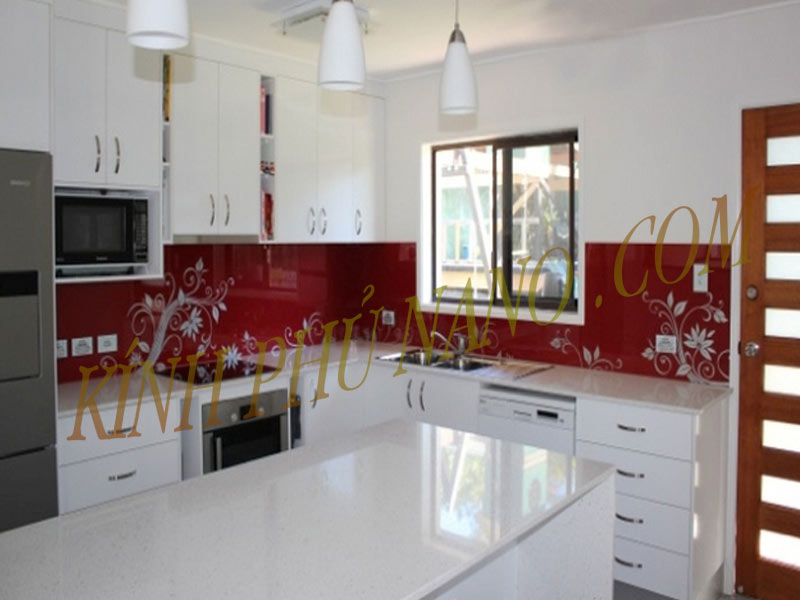 Bảng báo giá kính sơn màu ốp bếp tại Hà Nội mới nhất - Kính phủ nano - Gương trang trí mài cạnh Nhật Hằng