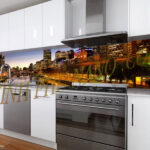 Tranh kính in 3D ốp tường bếp sự chọn của nhiều gia chủ hiện nay - Kính phủ nano - Gương trang trí mài cạnh Nhật Hằng