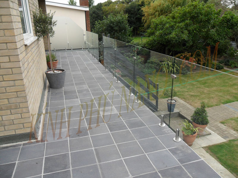 Mẫu lan can sử dụng trụ ngàm thấp