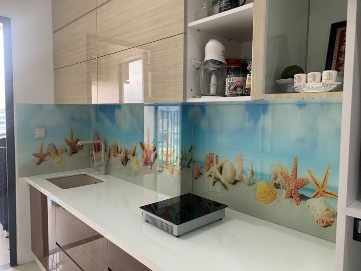 Tranh in 3d op bep dep