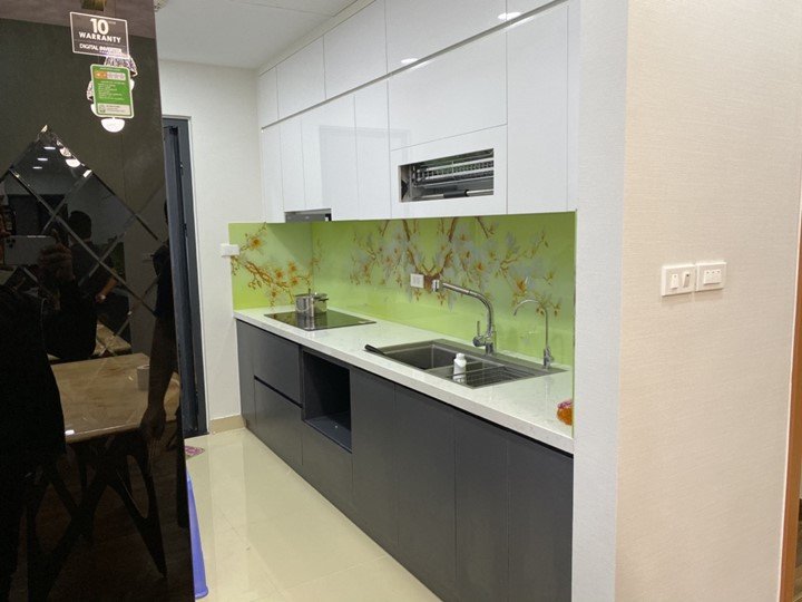 Tranh kinh hoa van op bep